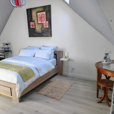 L'ecrin Apartment Villedieu-les-Poeles-Rouffigny