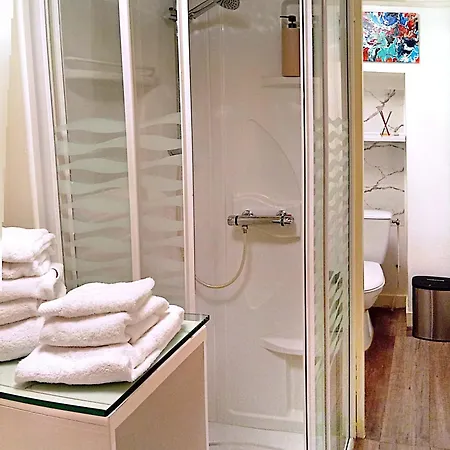 L'écrin Apartamento Villedieu-les-Poëles