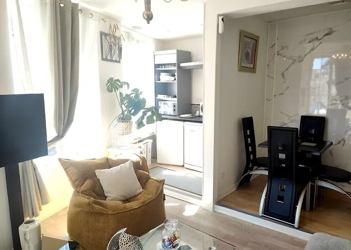 L'ecrin Apartment Villedieu-les-Poeles-Rouffigny